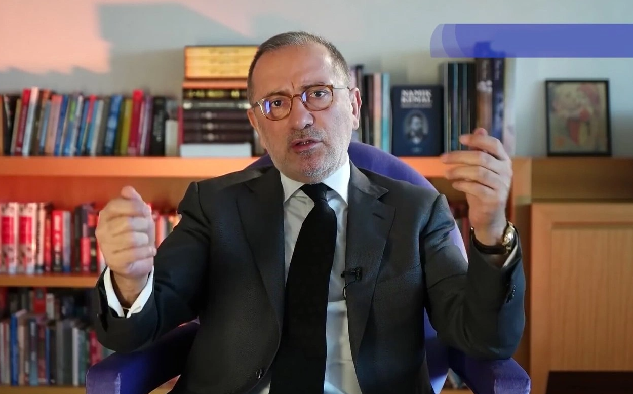 Fatih Altaylı kol böreğine ödediği paraya isyan etti