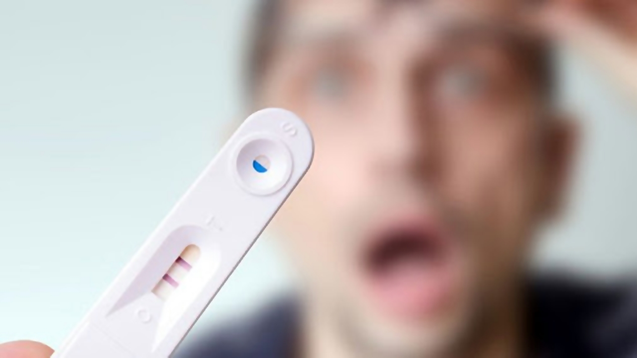 Erkeklerin hamilelik testi pozitif çıkarsa ne olur? Sakın görmemezlikten gelmeyin!