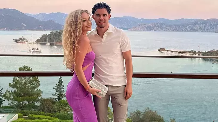 Sera Vrij'den kırmızı sateniyle Ferdi Kadıoğlu'na 'yatak odası' sürprizi!