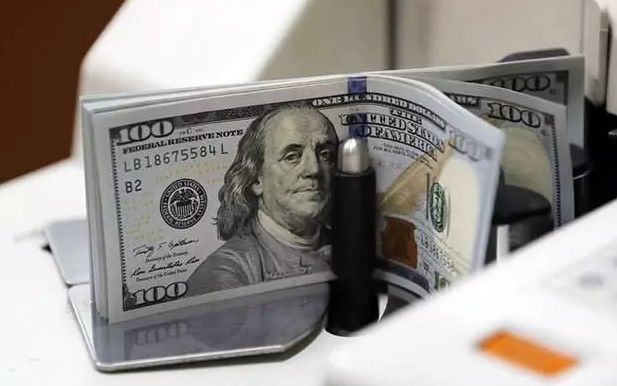 1 dolar, ay sonu ve yıl sonu ne kadar olacak? İşte beklentiler...