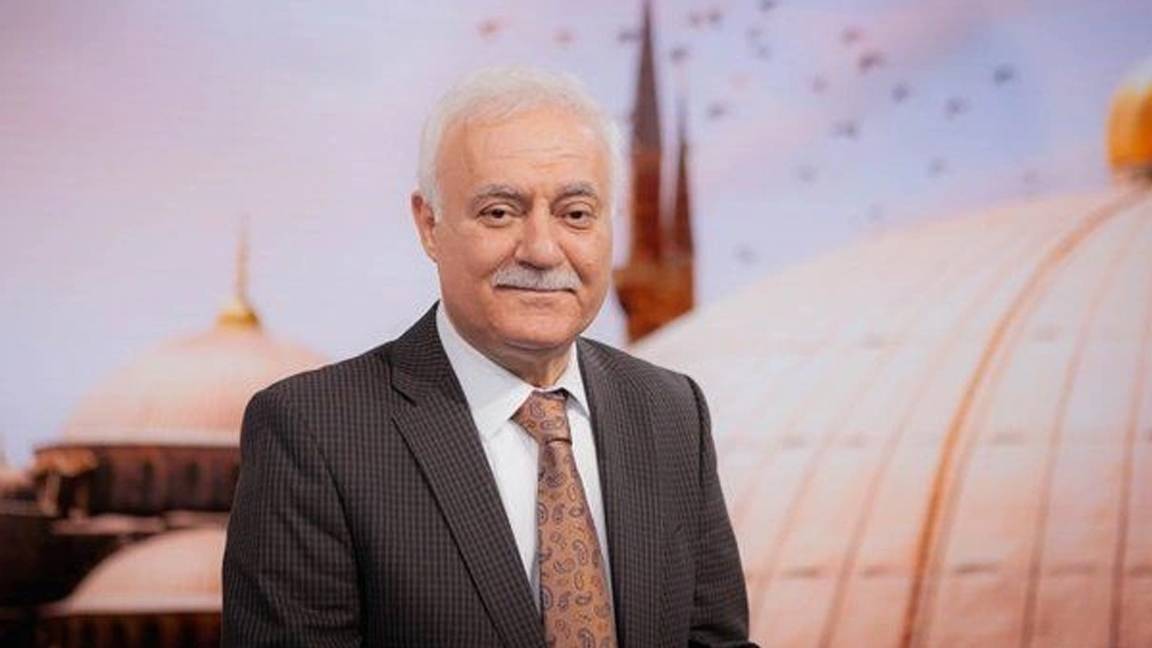 Nihat Hatipoğlu, 'regl' sorusuna böyle cevap verdi!