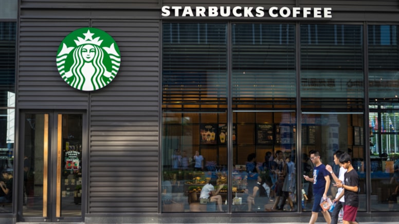 Starbucks tuvaletinde gizli kamera çıktı