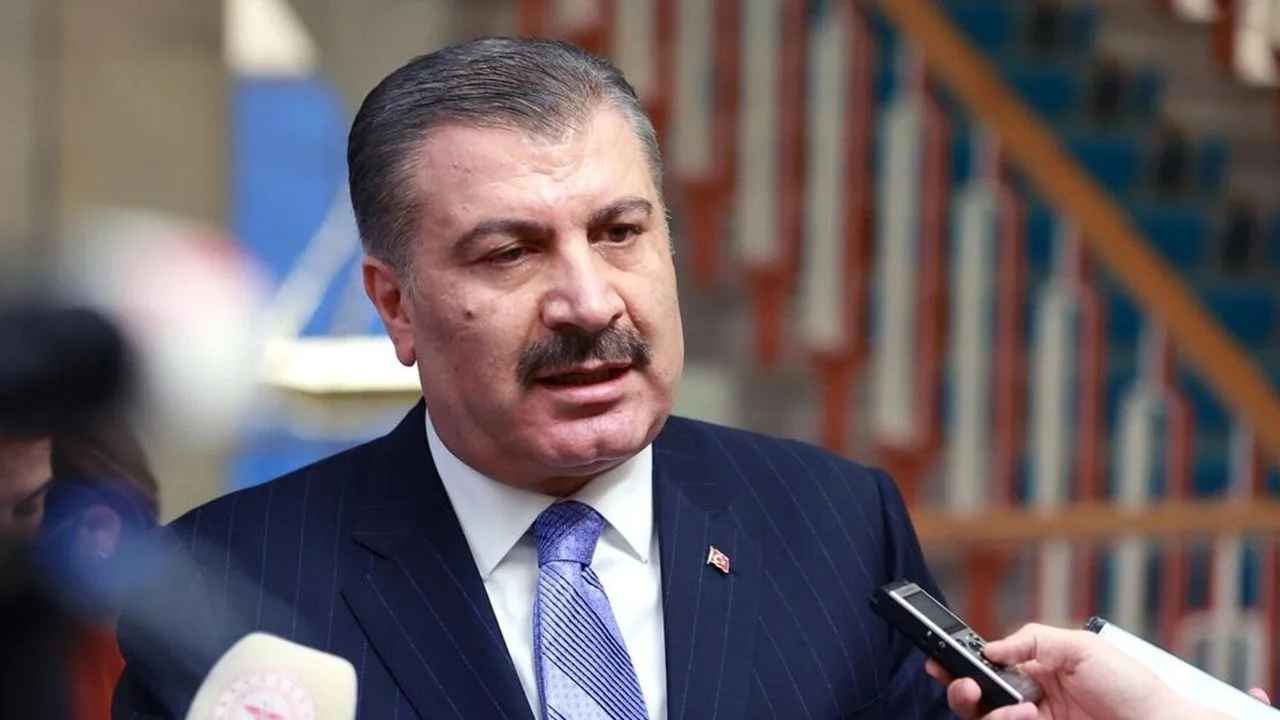 Sağlık Bakanı Fahrettin Koca duyurdu: MHRS randevusu alıp gitmeyeler için yeni düzenleme geliyor