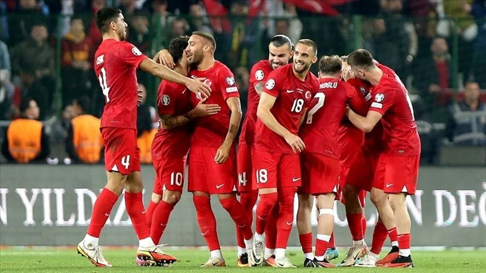Genç yıldız kadrodan çıkarıldı