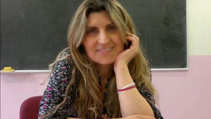 Yılın öğretmeni seçilmişti! Meğer sahte öğretmenmiş...