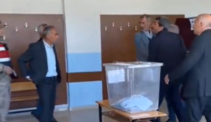 Seçimin ilk kavgası bilin bakalım nereden?