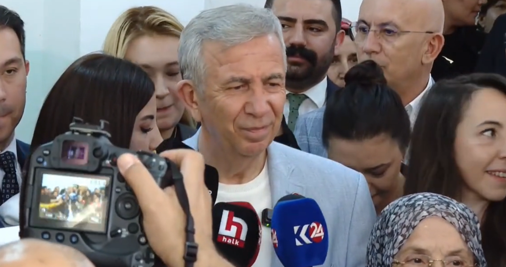 Mansur Yavaş oyunu kullandı! Ankaralılara saat verdi: "Orada buluşalım"