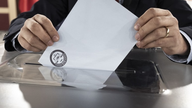 CHP'li isim belediye başkanlığını ilan etti