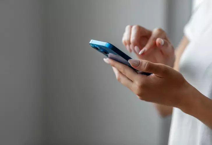Cep telefonu tarifelerine rekor zam