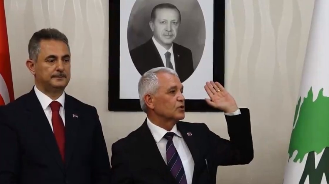 Mamak'taki devir teslimde Veli Gündüz Şahin, Erdoğan portresine ne olacağını açıkladı