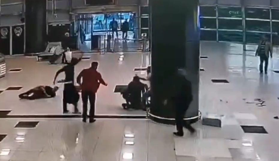 Şanlıurfa Otogarı'nda silahlı çatışma! 1 ölü, 1'i polis 10 yaralı