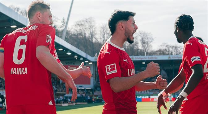 Bayern Münih'e deplasmanda soğuk duş!