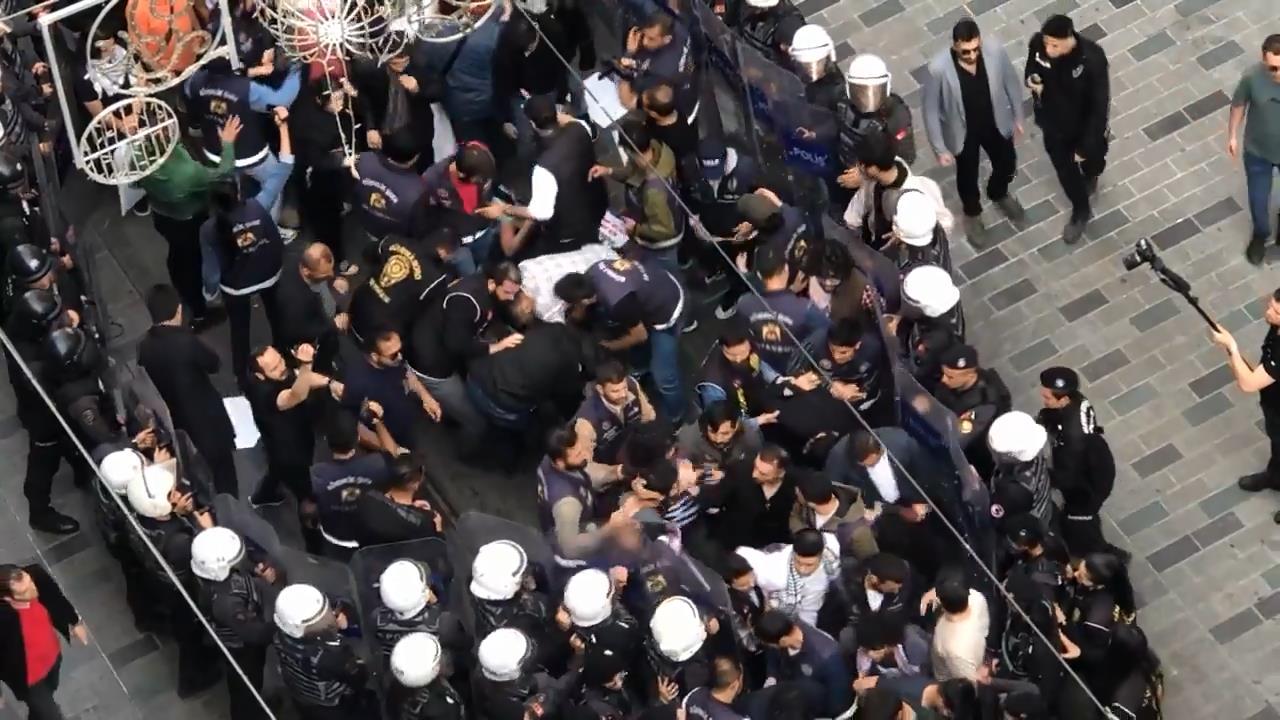 Beyoğlu'ndaki İsrail protestosunda 43 kişi gözaltına alınmıştı! İki emniyet görevlisi açığa alındı