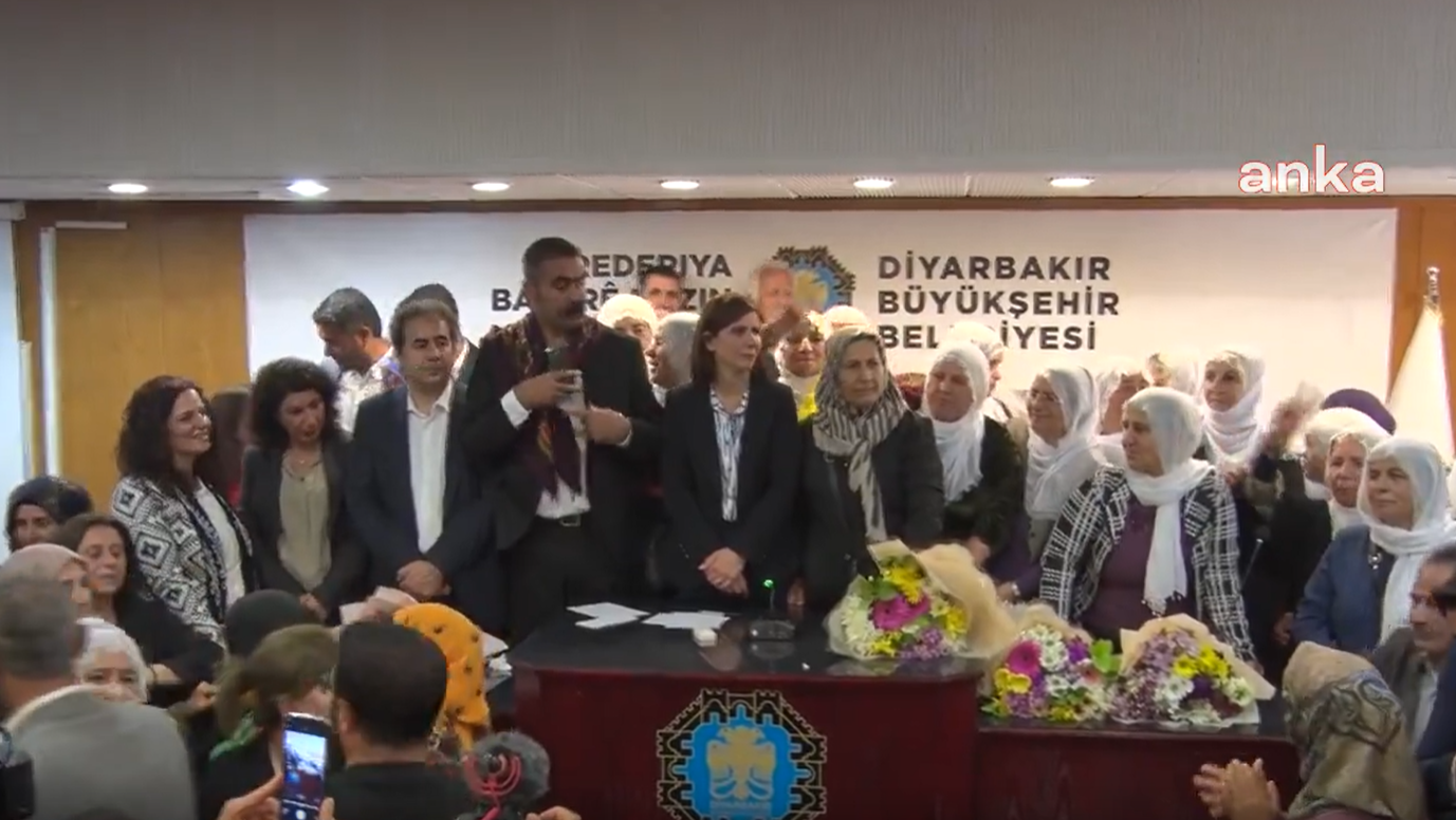 DEM Partililer Diyarbakır Belediyesi'ne böyle girdi