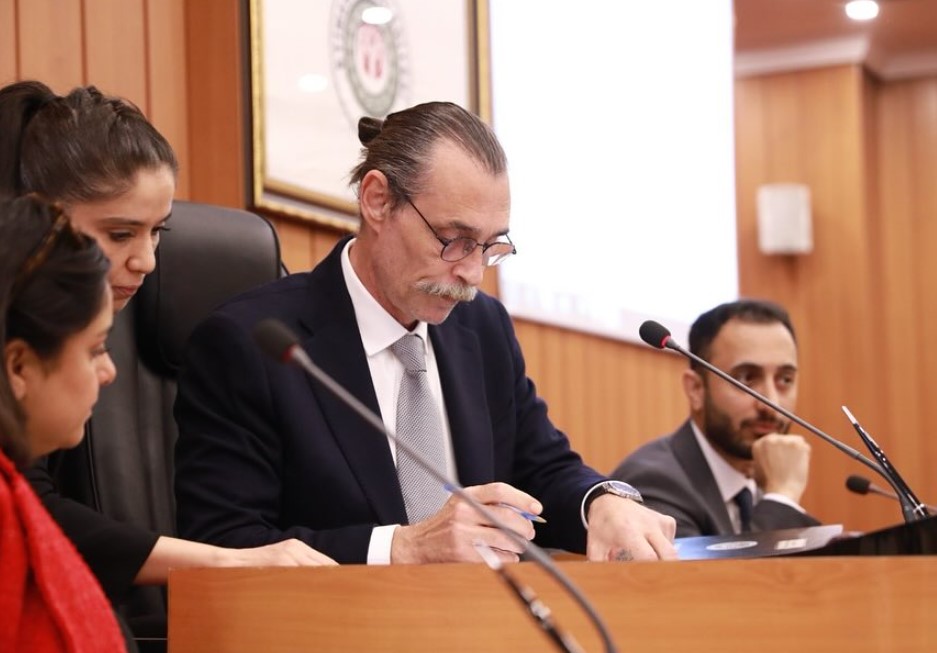 Erdal Beşikçioğlu ilk Meclis toplantısını gerçekleştirdi