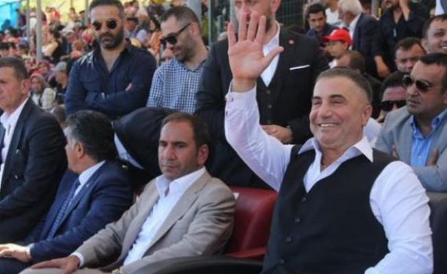 Sedat Peker AKP'li belediyenin protokolünde