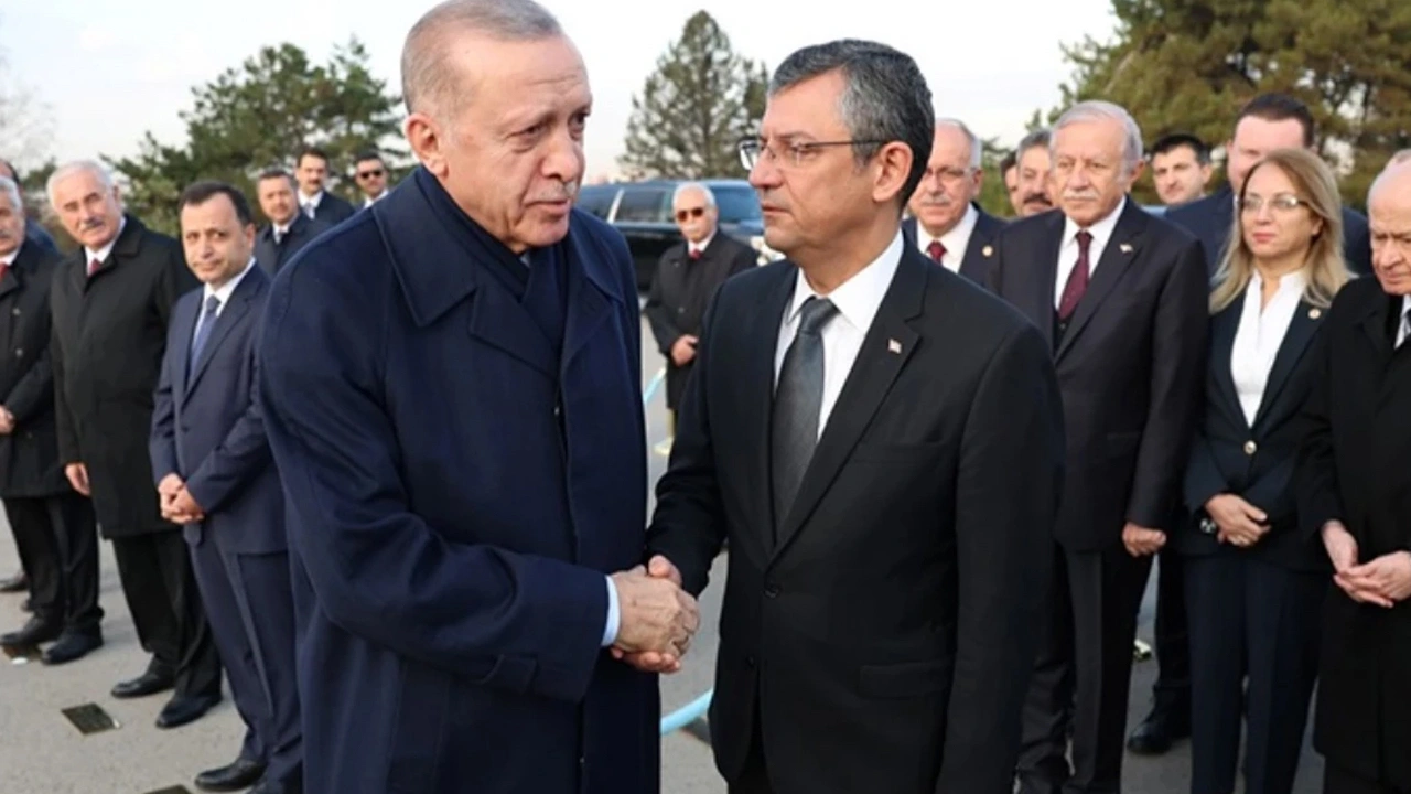 Özgür Özel Erdoğan'la yüz yüze görüşecek