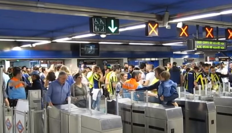 Metro saatlerine Fenerbahçe - Olympiakos ayarı