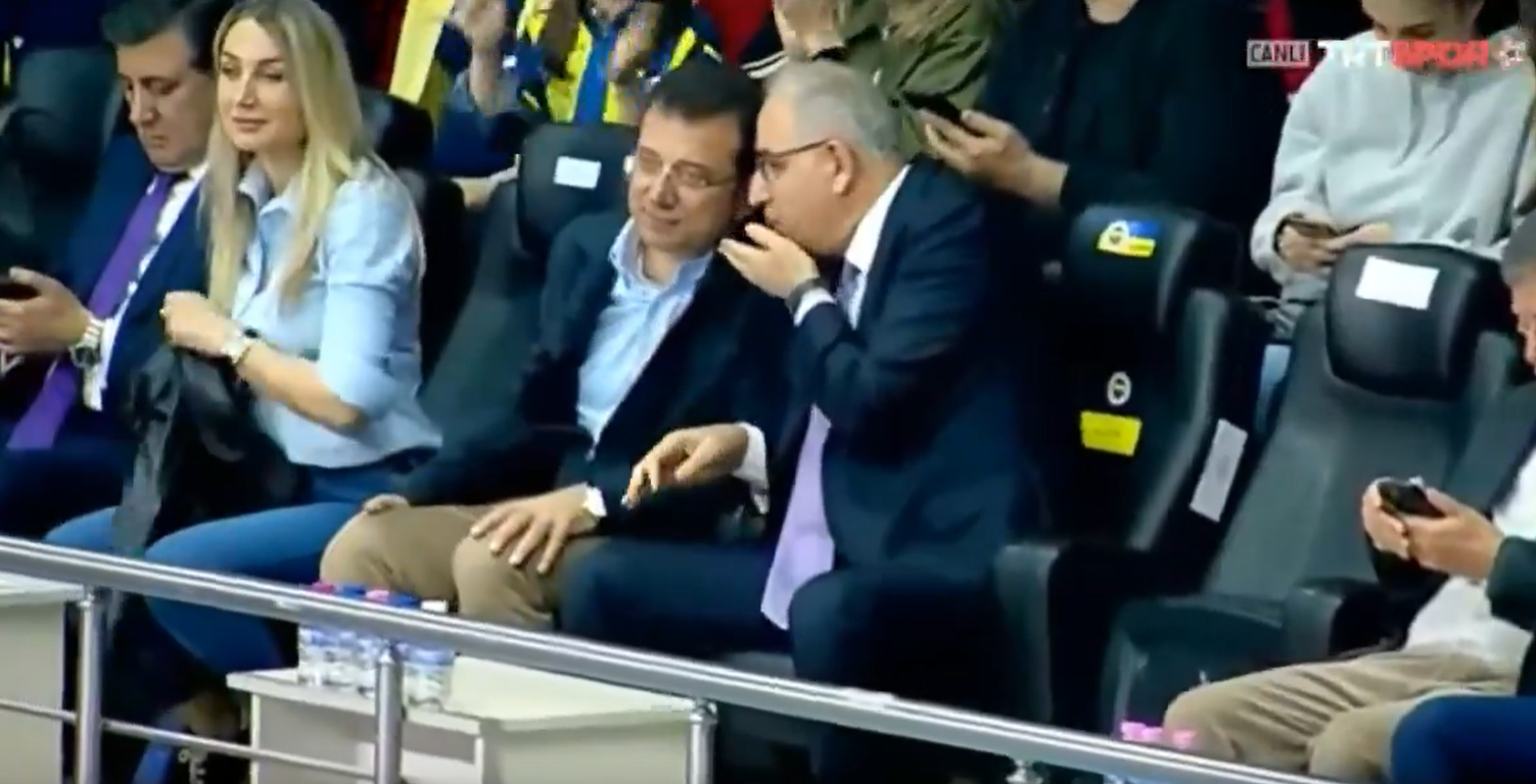 TRT'de bir ilk! Ekrem İmamoğlu'nun adı canlı yayında anons edildi