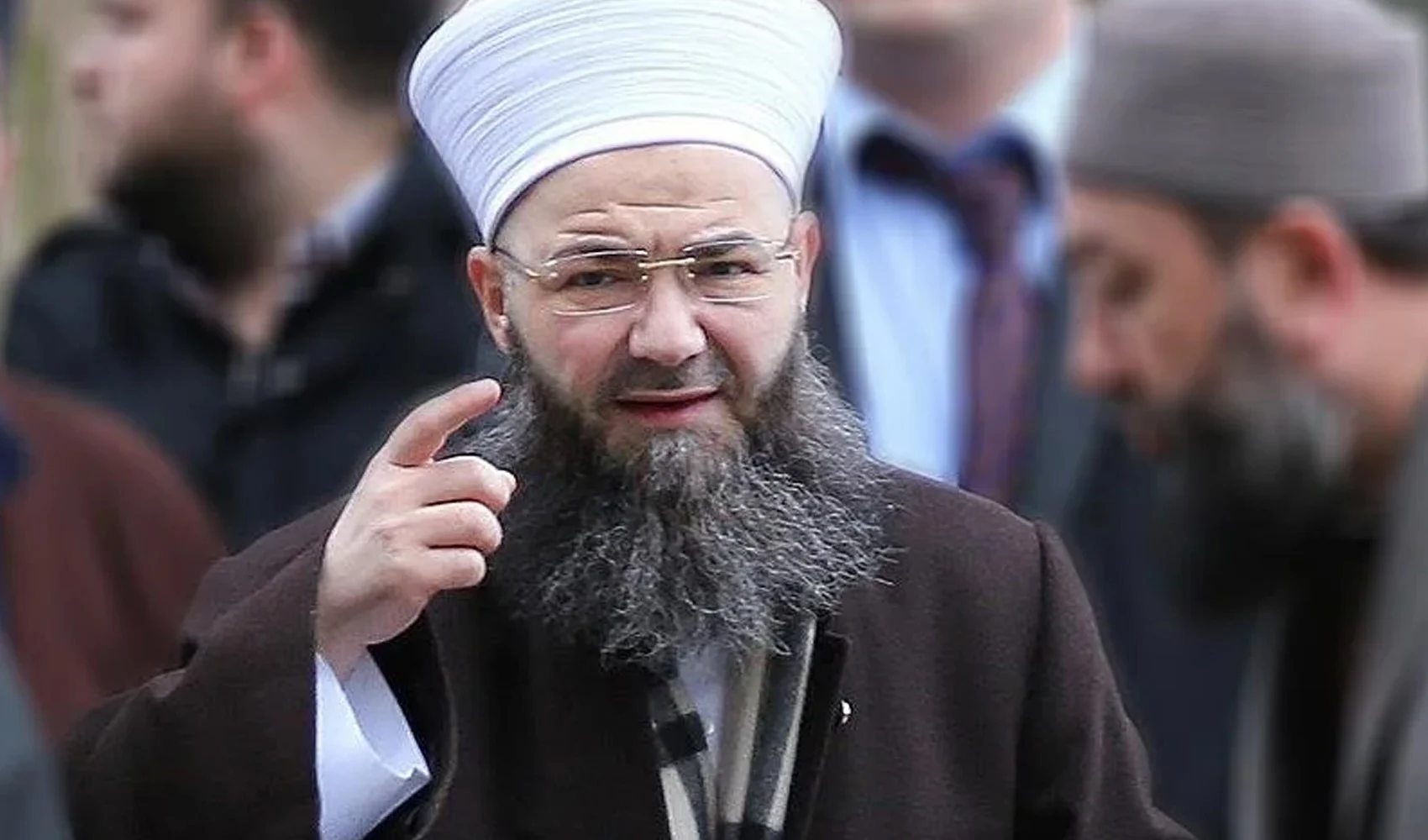 Cemaatte liderlik kavgası başladı! Cübbeli Ahmet, İsmailağa cemaati'nin yeni liderini tanımadığını duyurdu