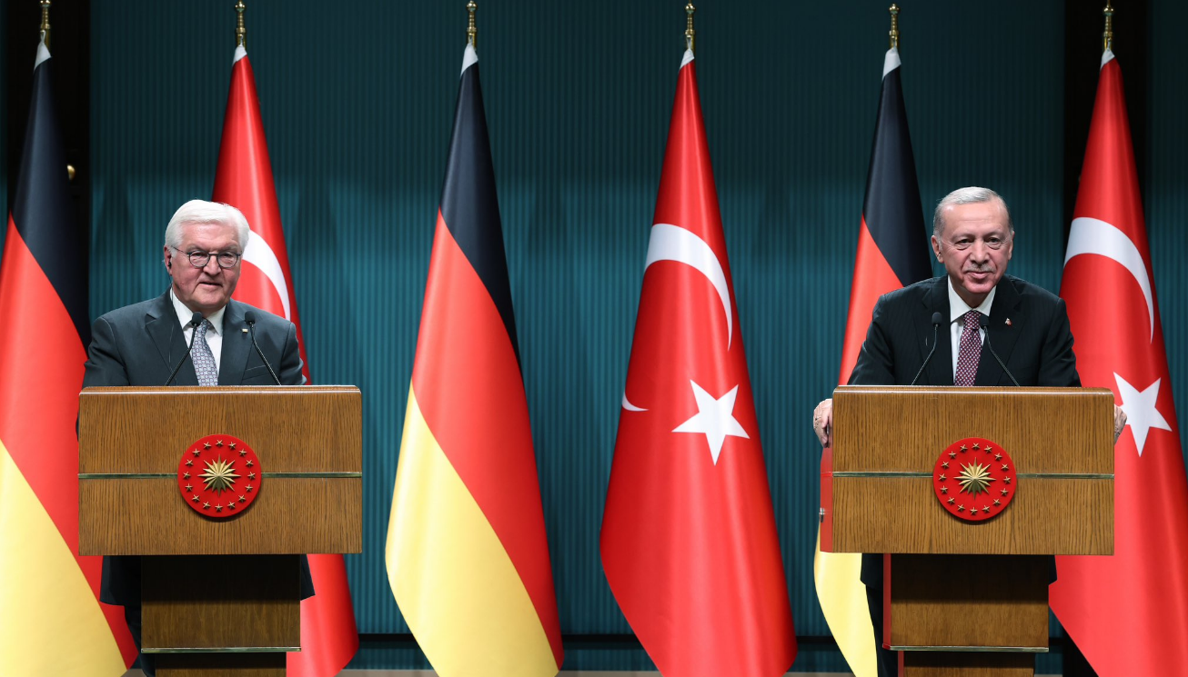 Erdoğan'a Steinmeier ile ortak basın toplantısında 'İsrail’le ticaret' sorusu! Bakın ne yanıt verdi