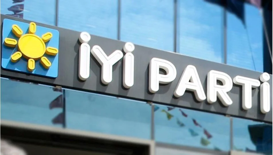 İYİ Parti'de sular durulmuyor! Üst düzey istifa geldi