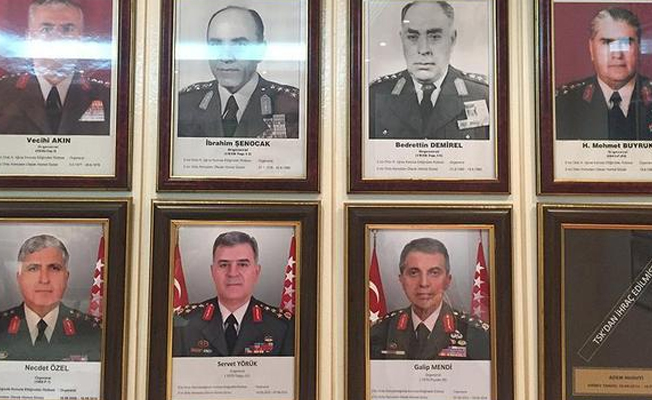 Darbeci generallerin adı TSK tarafından karargahlardan siliniyor!
