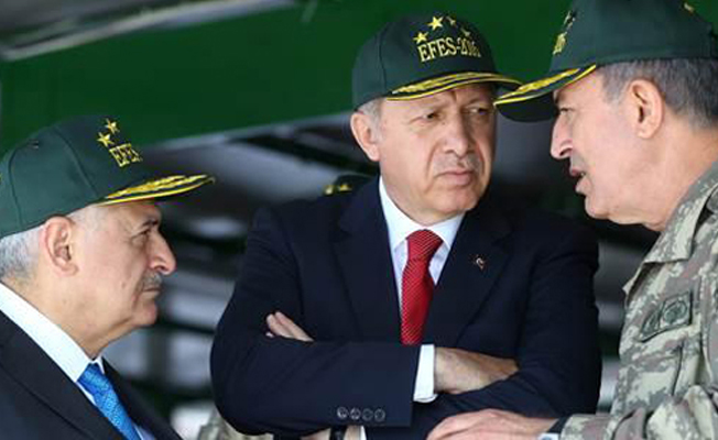 Askerlerin zehirlenmesi hakkında Erdoğan, Yıldırım ve Akar'a suç duyurusu