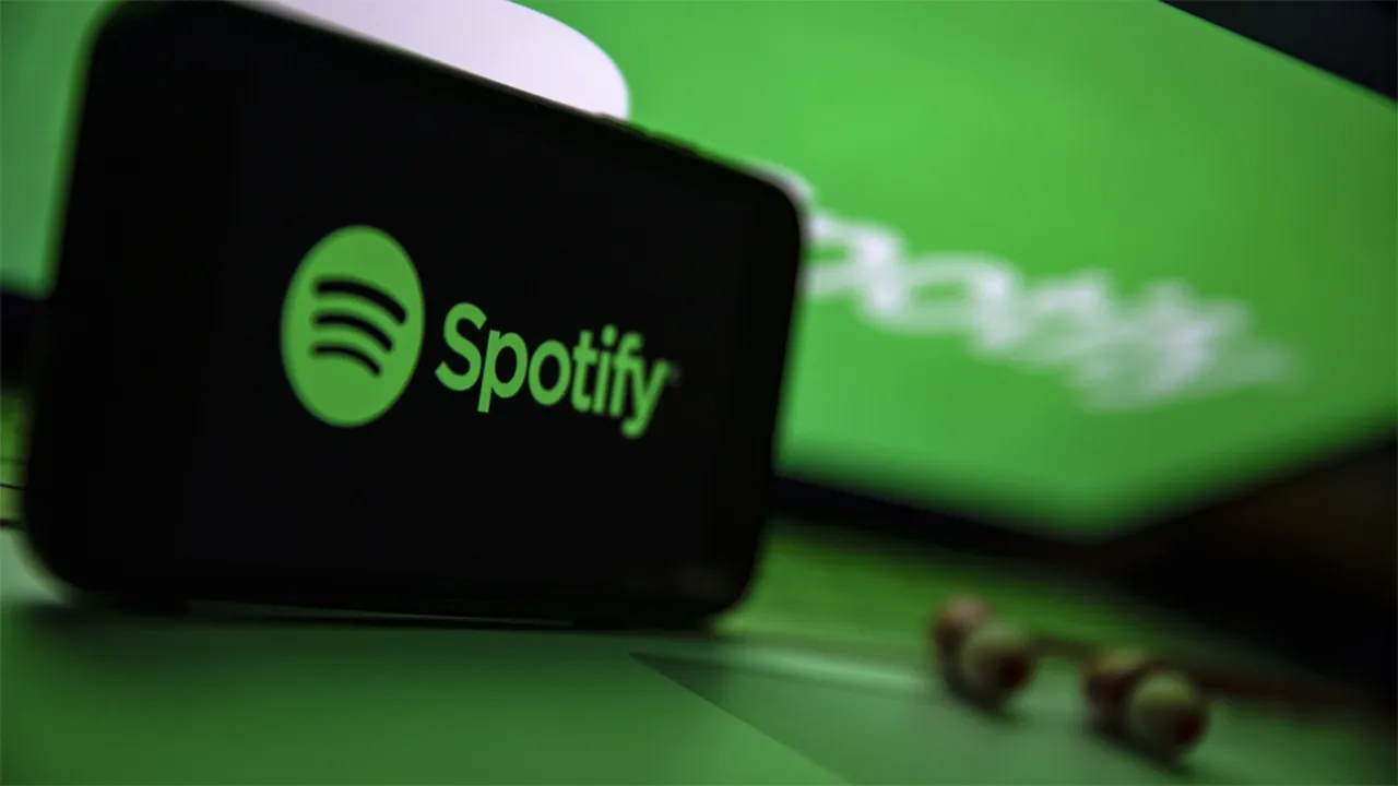 Spotify kullanıcılarına büyük şok! Para ödeyecekler