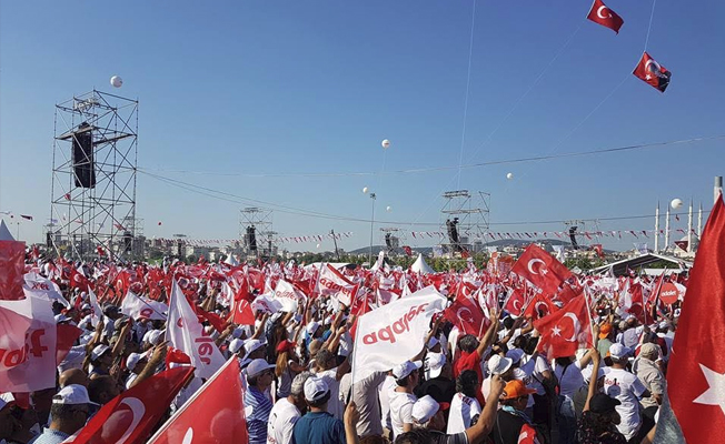 Arkamızda bir kişi de olsa milyonlarda olsa söylemimiz değişmeyecek: Talebimiz adalet