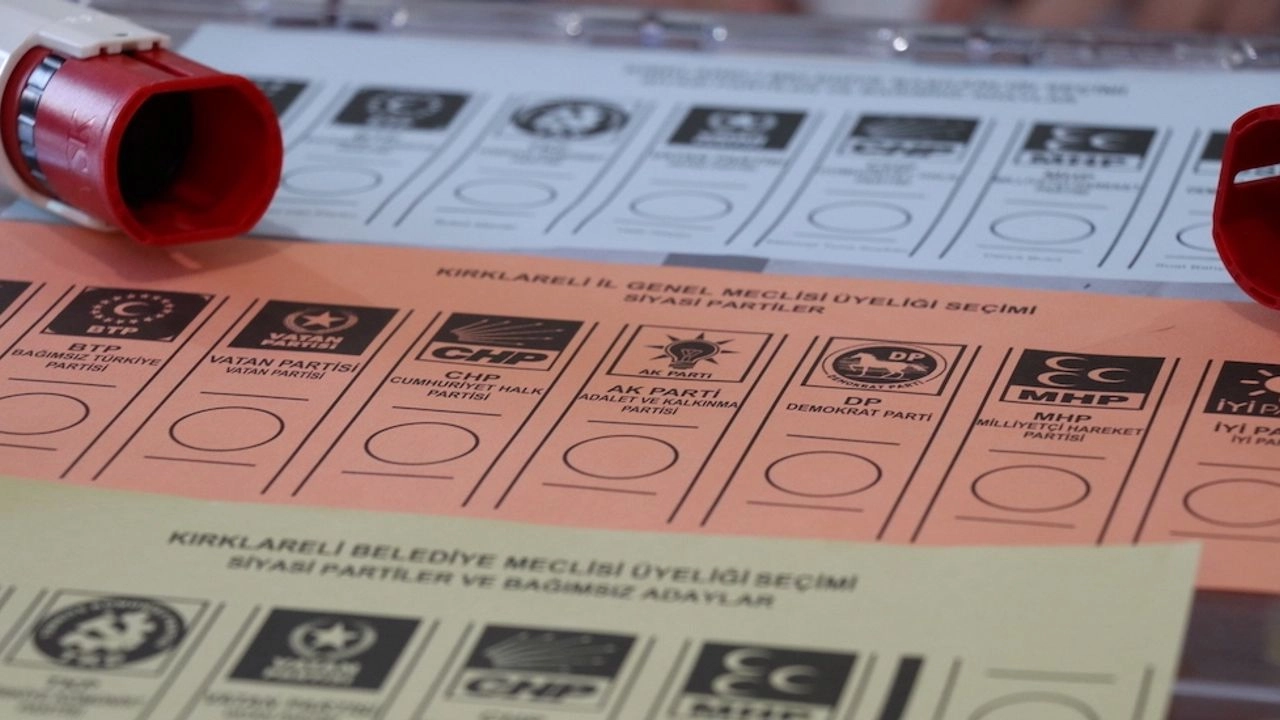 Yeni bir siyasi parti kuruluyor