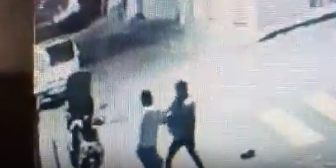 Kuryelik yapan üniversite öğrencisi 25 kez bıçaklanarak katledildi! İzlerken kanınız donacak