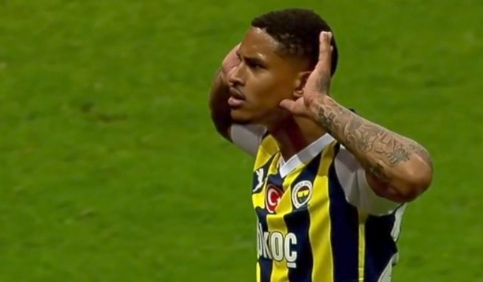 Fenerbahçe, Galatasaray'ın kursağında bıraktı! Şampiyon haftaya belli olacak