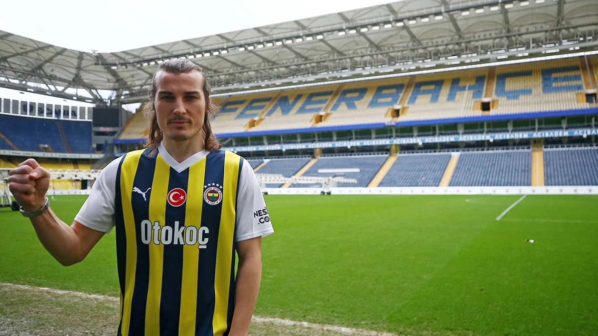 Çağlar Söyüncü imzayı attı