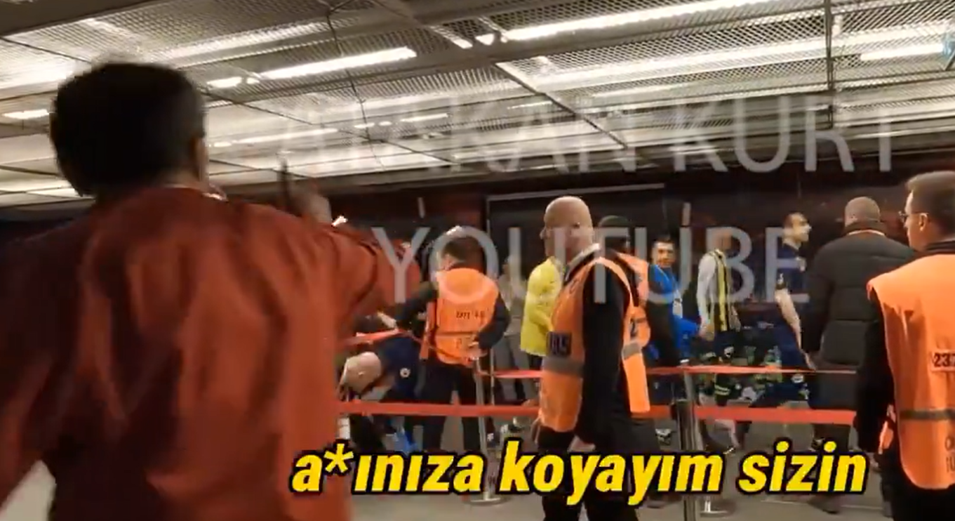 Kerem Aktörkoğlu, Fenerbahçeli oyuncuların annesine küfür etti! Tek maç bile ceza yok