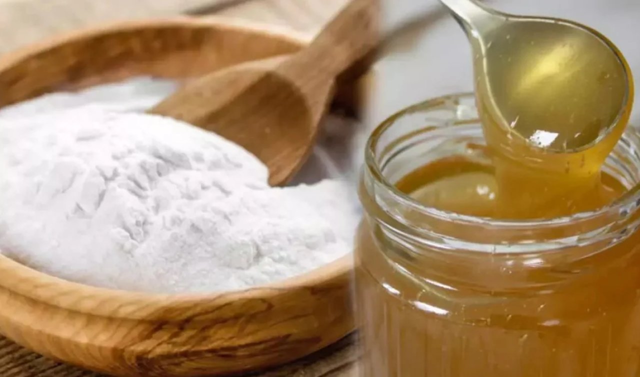 Bal ve tuzu karıştırınca ne oluyor? Suratınıza 1 kaşık sürmeniz yetiyor