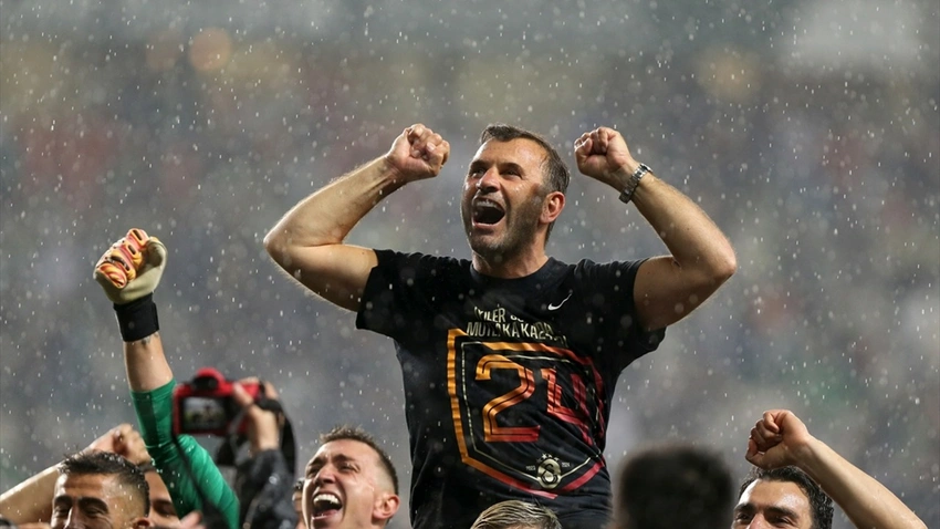 Okan Buruk'tan çok net sözleşme cevabı