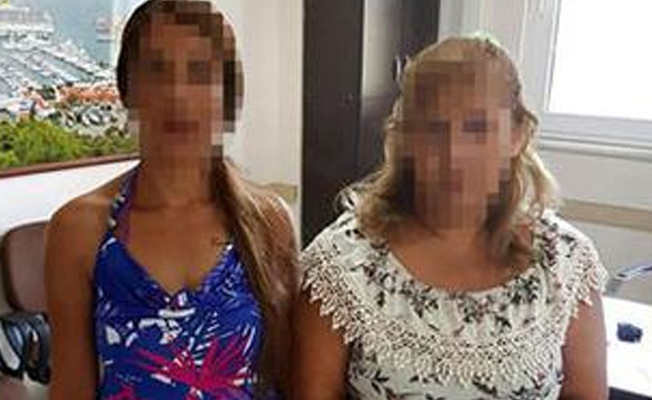 Plajda güneşlenirken yakalandılar