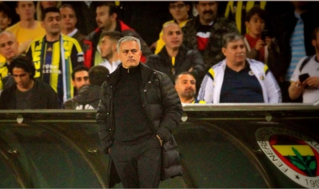 Fenerbahçe, Jose Mourinho'yu KAP'a bildirdi