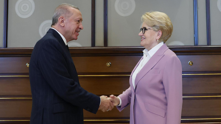 Akşener'in Icardi imajı LeMan kapağında