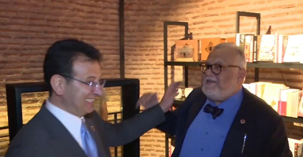 Ekrem İmamoğlu ve Celal Şengör arasında güldüren diyalog