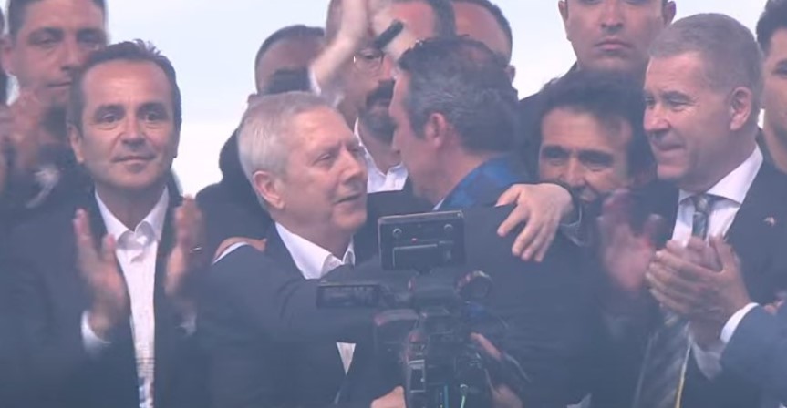Aziz Yıldırım'dan seçim sonrası ilk açıklama! Tarihi anlar
