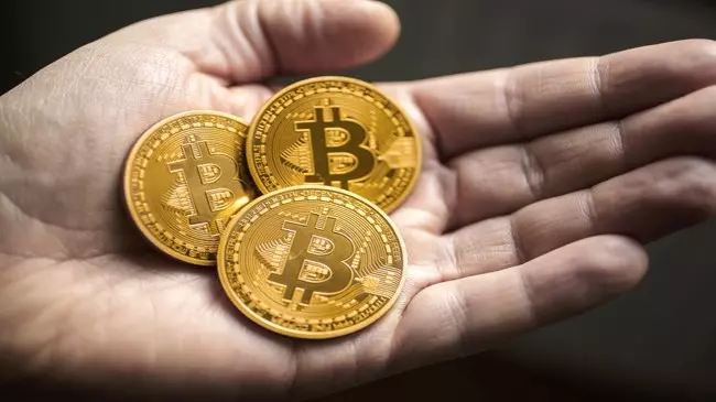 Bitcoin’de sert düşüş