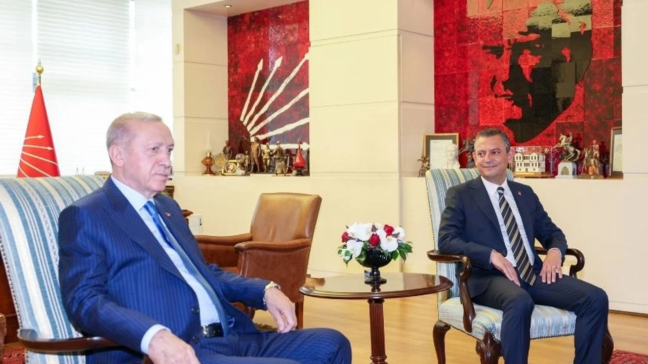 Erdoğan'dan Özgür Özel'e yeni davet