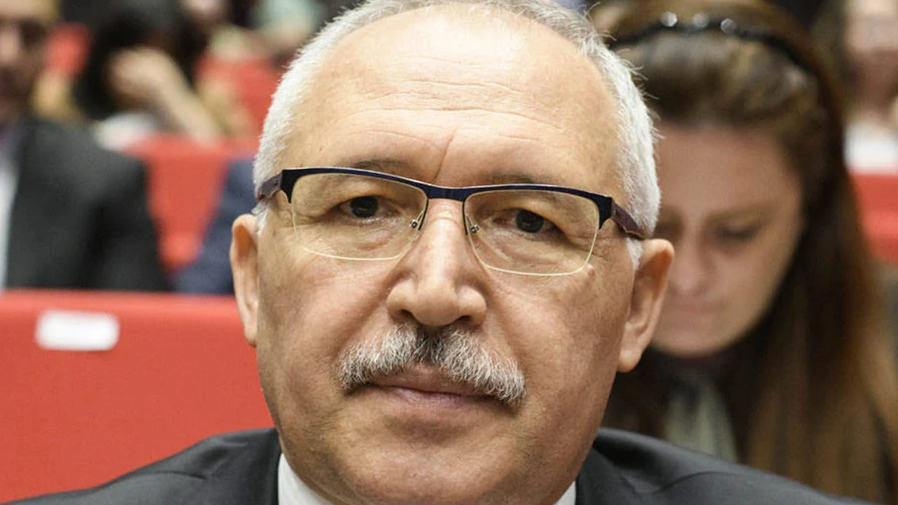 Abdulkadir Selvi'den MHP’lilere rest: "Beni tehdit etmeye çalışanlar dikkat etsin. Kimin Silivri’ye gireceği belli olmaz"