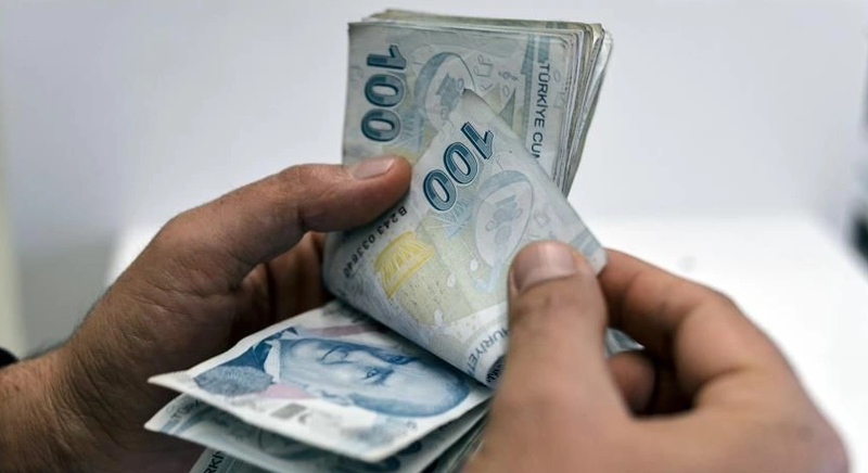 Emekliye verilecek zammı canlı yayında açıkladı! İşte en düşük emekli maaşı