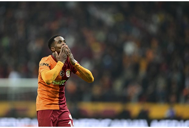 Premier Lig ekibi Zaha'ya talip oldu!