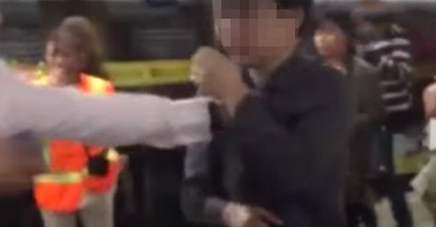 Metroda etek altı görüntü çeken sapık böyle cezalandırıldı