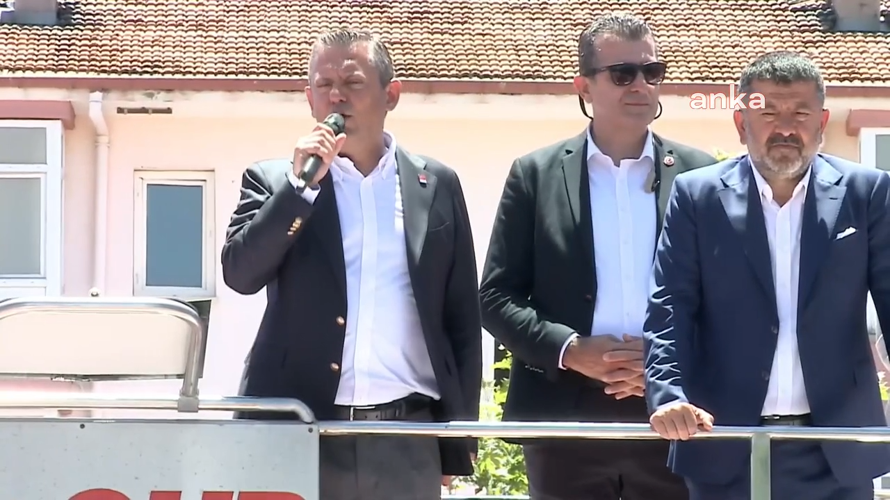Özgür Özel: Geçinemeyen herkesi 'Geçinemiyoruz Mitingi'ne davet ediyorum
