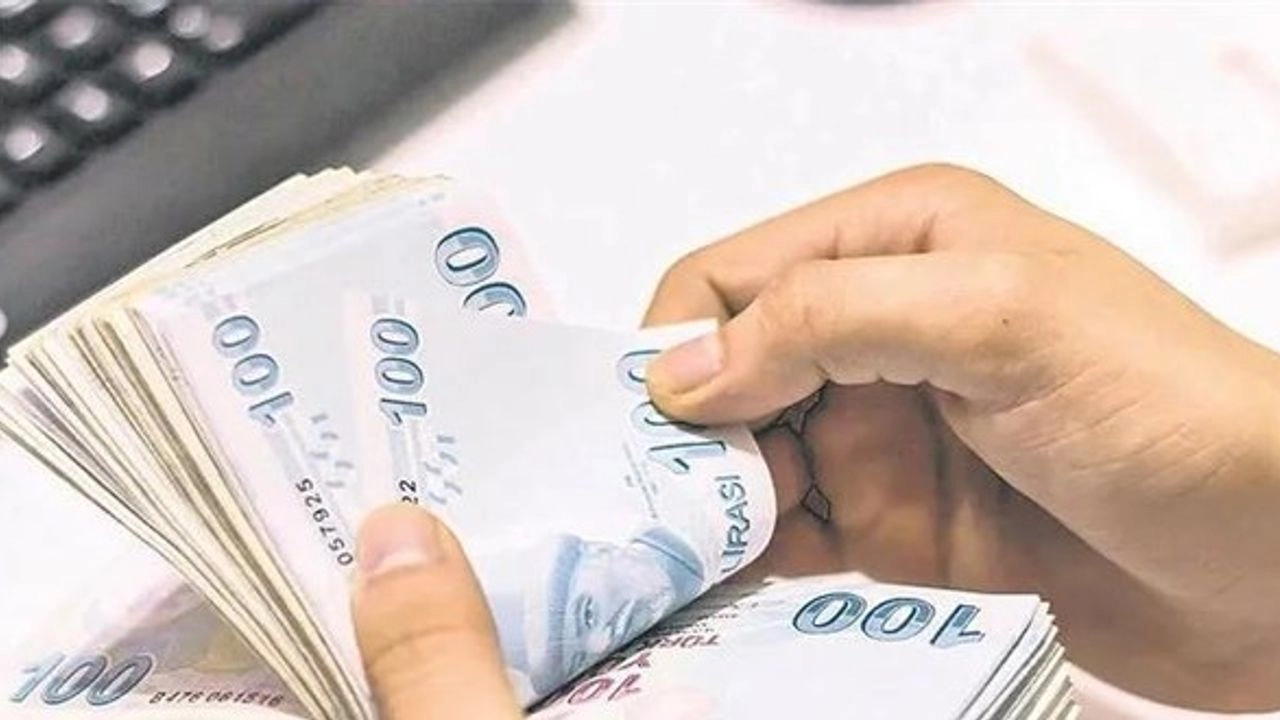 En düşük emekli aylığı ne kadar olacak? Sosyal Güvenlik Müşaviri hesaplayarak rakam verdi